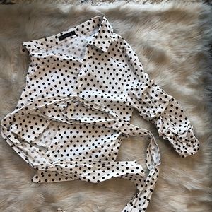 Elise X Elisia Tops - Off-the-shoulder Polka Dot top Elise X Elisia Tops - Off-the-shoulder Polka Dot top